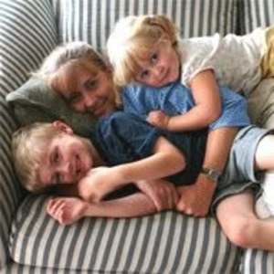 Meet your Posher, Joy